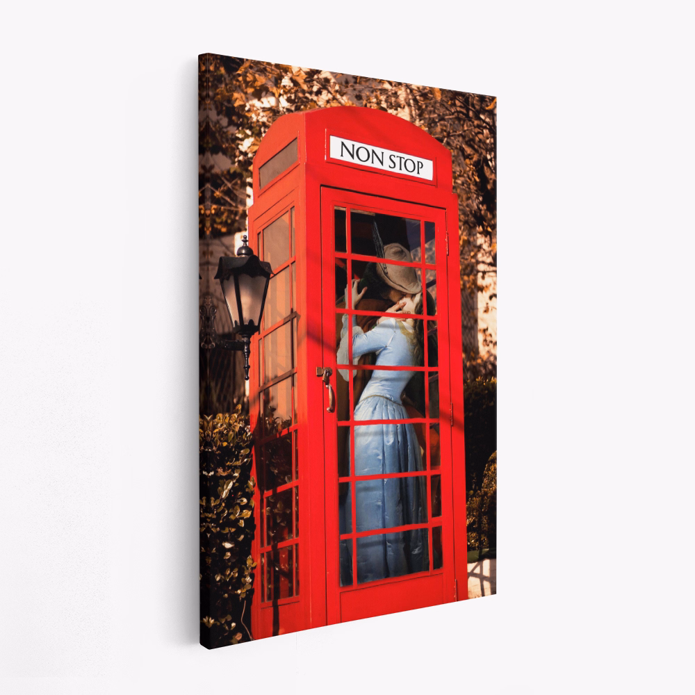 Lienzo - Shut Up and Kiss Me